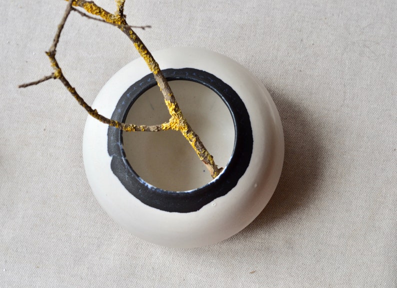 Ikebana Vase | Black And White Minimalist Home Decor