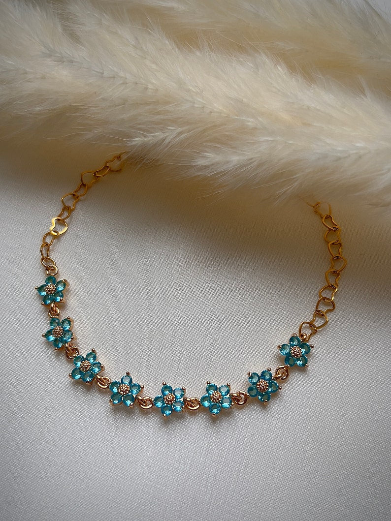 Beautiful turquoise floral matching friendship bracelet