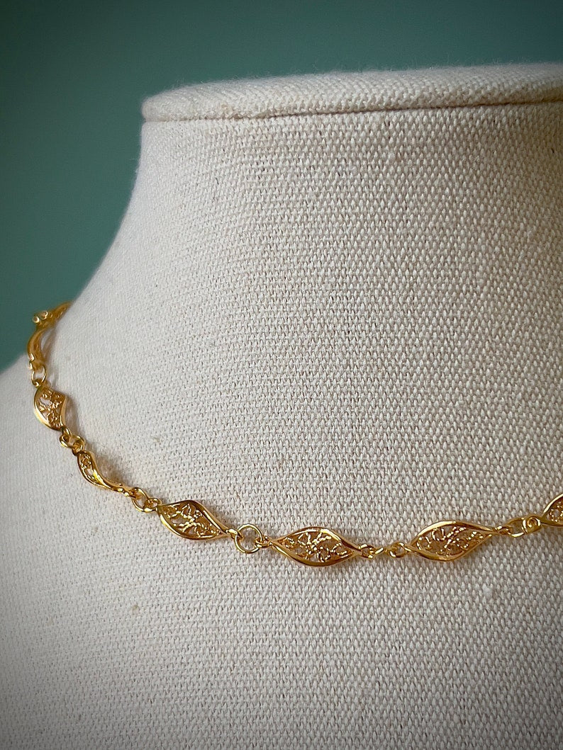 Twisted gold DNA choker, layering necklace
