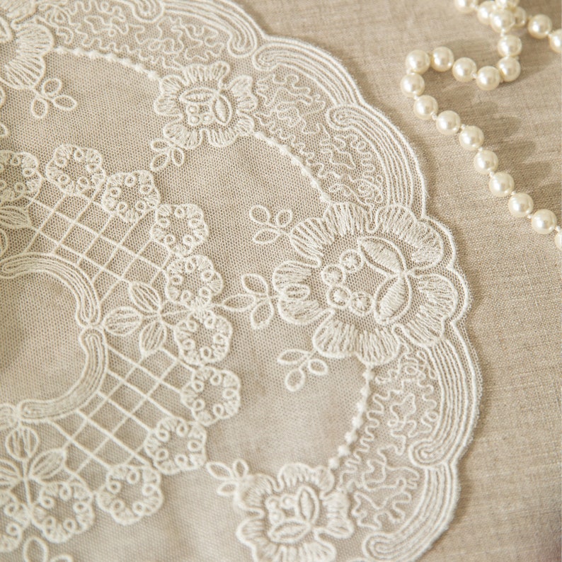 SET OF 4 Lace Table Placemats Embroidered Floral French Style
