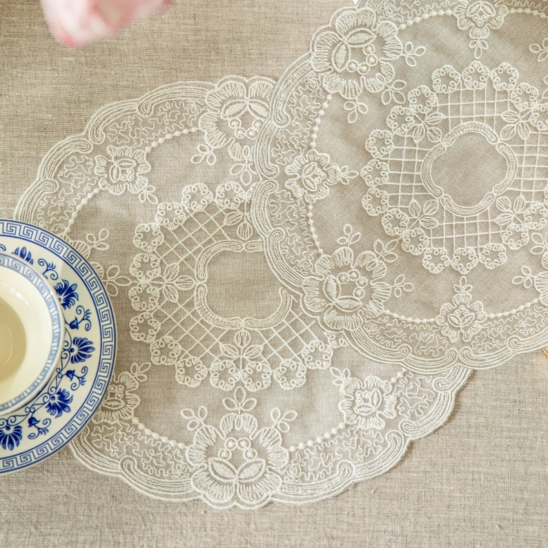 SET OF 4 Lace Table Placemats Embroidered Floral French Style