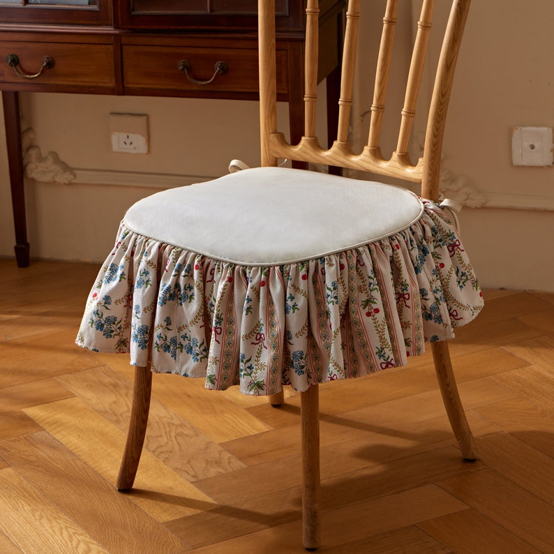 Cherry Pattern Chair Cover, Non-Slip Chair Pads With Rope