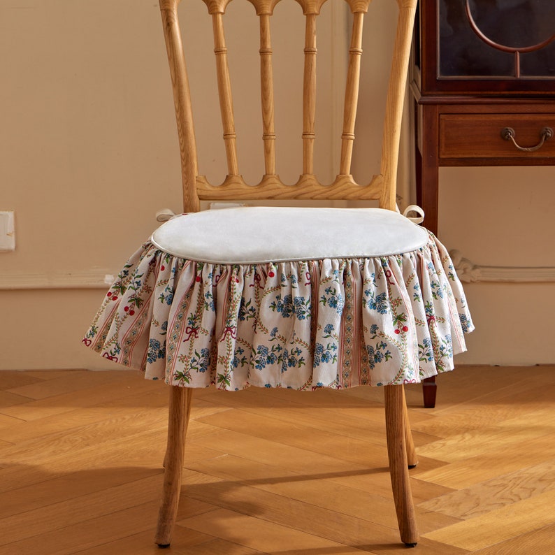 Cherry Pattern Chair Cover, Non-Slip Chair Pads With Rope