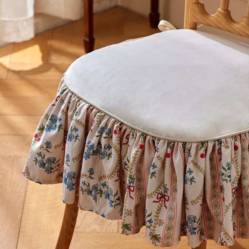 Cherry Pattern Chair Cover, Non-Slip Chair Pads With Rope