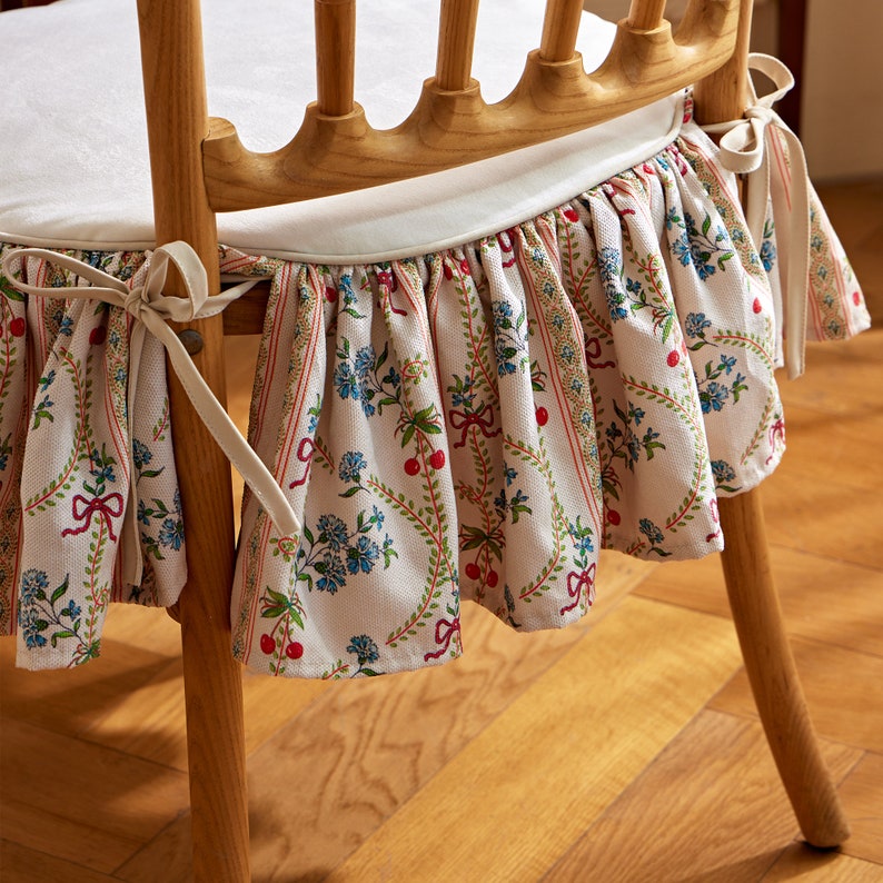 Cherry Pattern Chair Cover, Non-Slip Chair Pads With Rope
