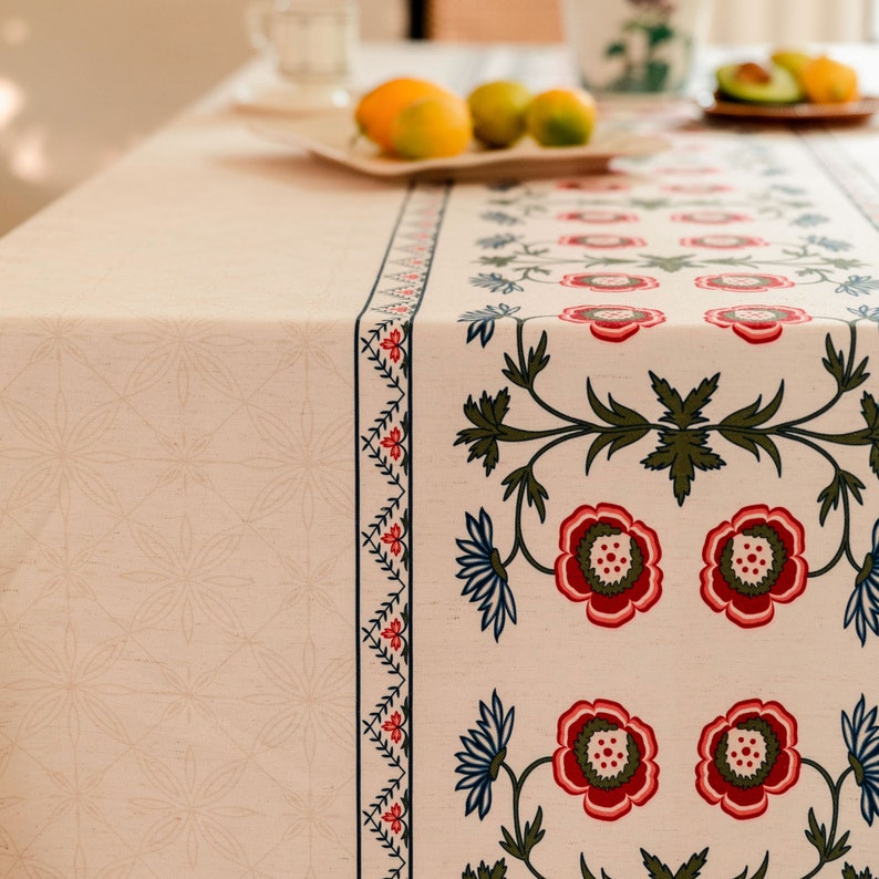 Farmhouse Style Linen Tablecloth Retro Floral Elegance