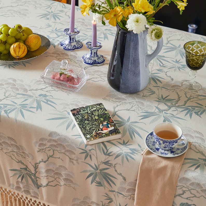 Exquisite Chinoiserie Snow Cedar and Jade Bamboo Tablecloth