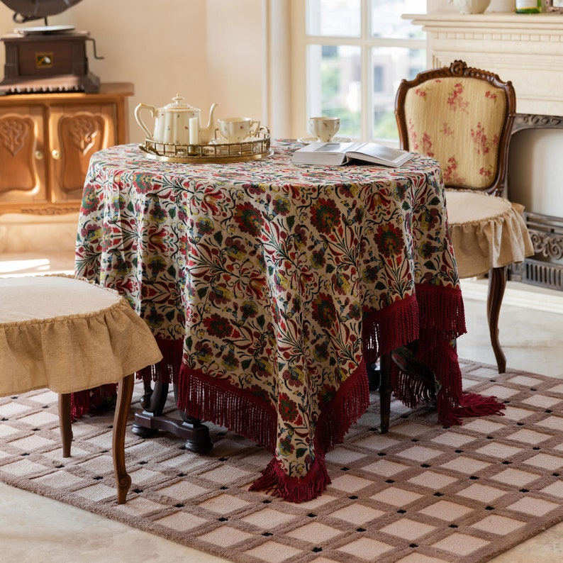 Garden Floral Jacquard Tablecloth with Tassels