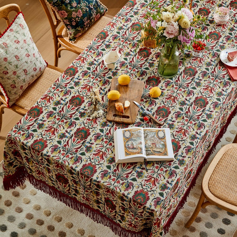 Garden Floral Jacquard Tablecloth with Tassels