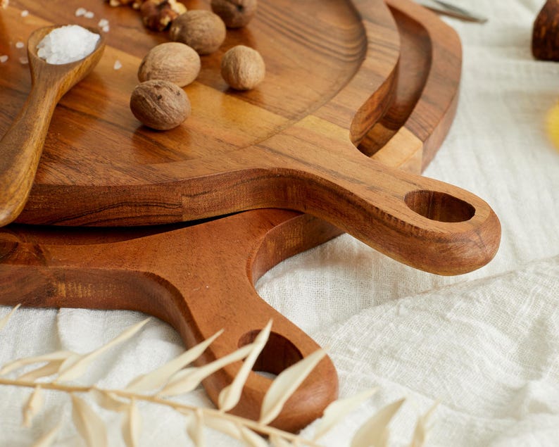 Alma Natural Wood Round Serving Board Set