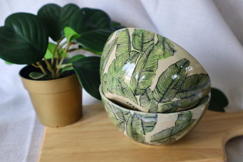 Handmade Tropical Leaf Green Ceramic Bowl