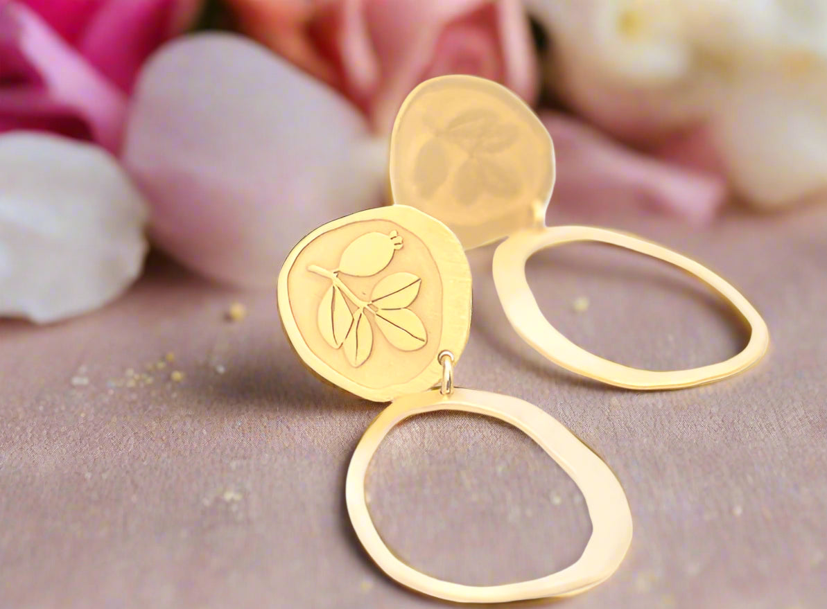 Gold Plated Engraved Earrings Arrayan