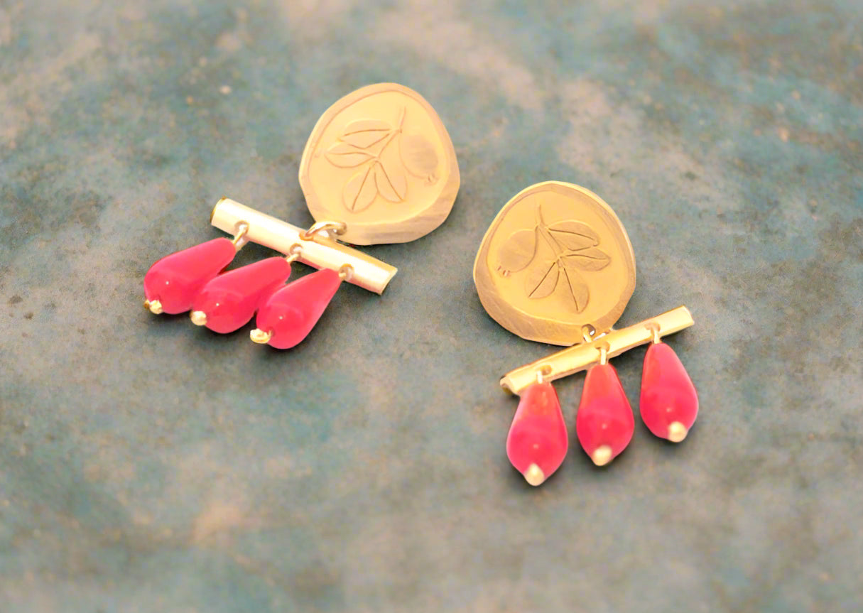 Gold Plated Sterling Silver And 3 Coral Arrayan