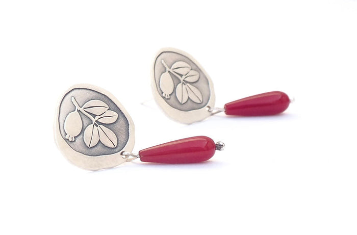 Alhambra Tiles Engraved Silver Earrings With Coral Arrayan