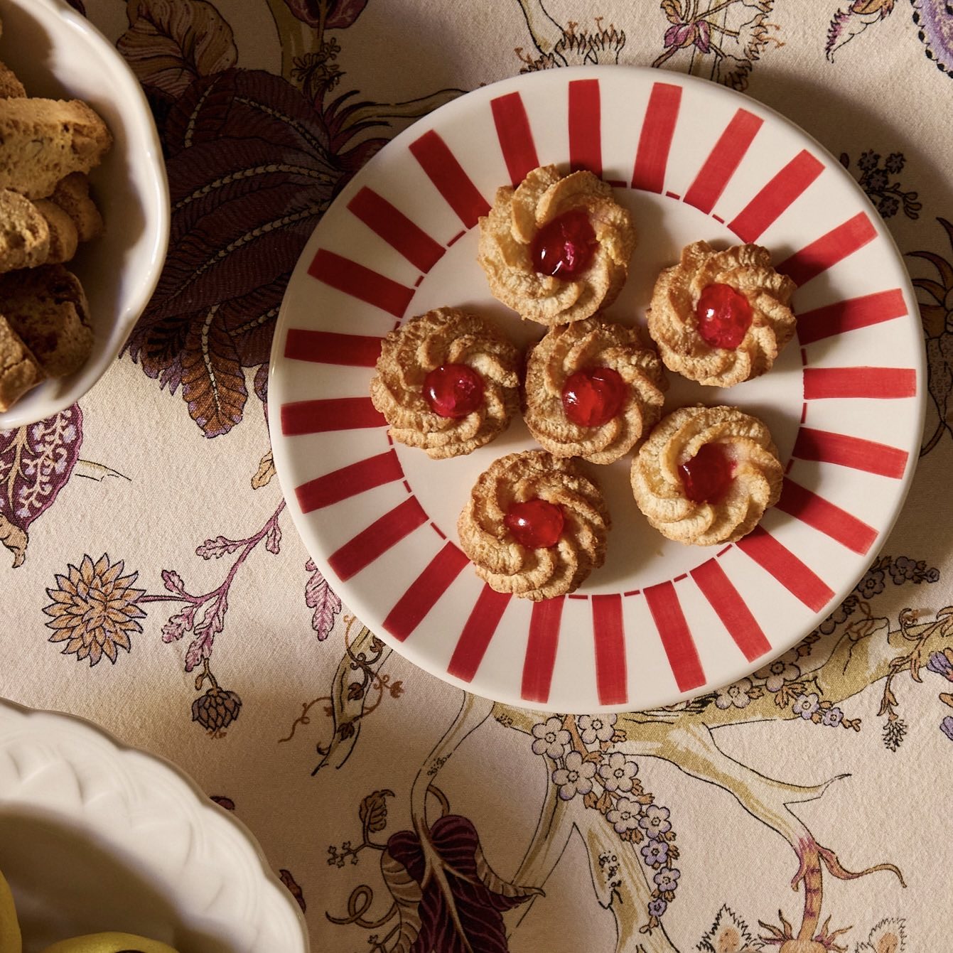 Red Stripes Side Plate