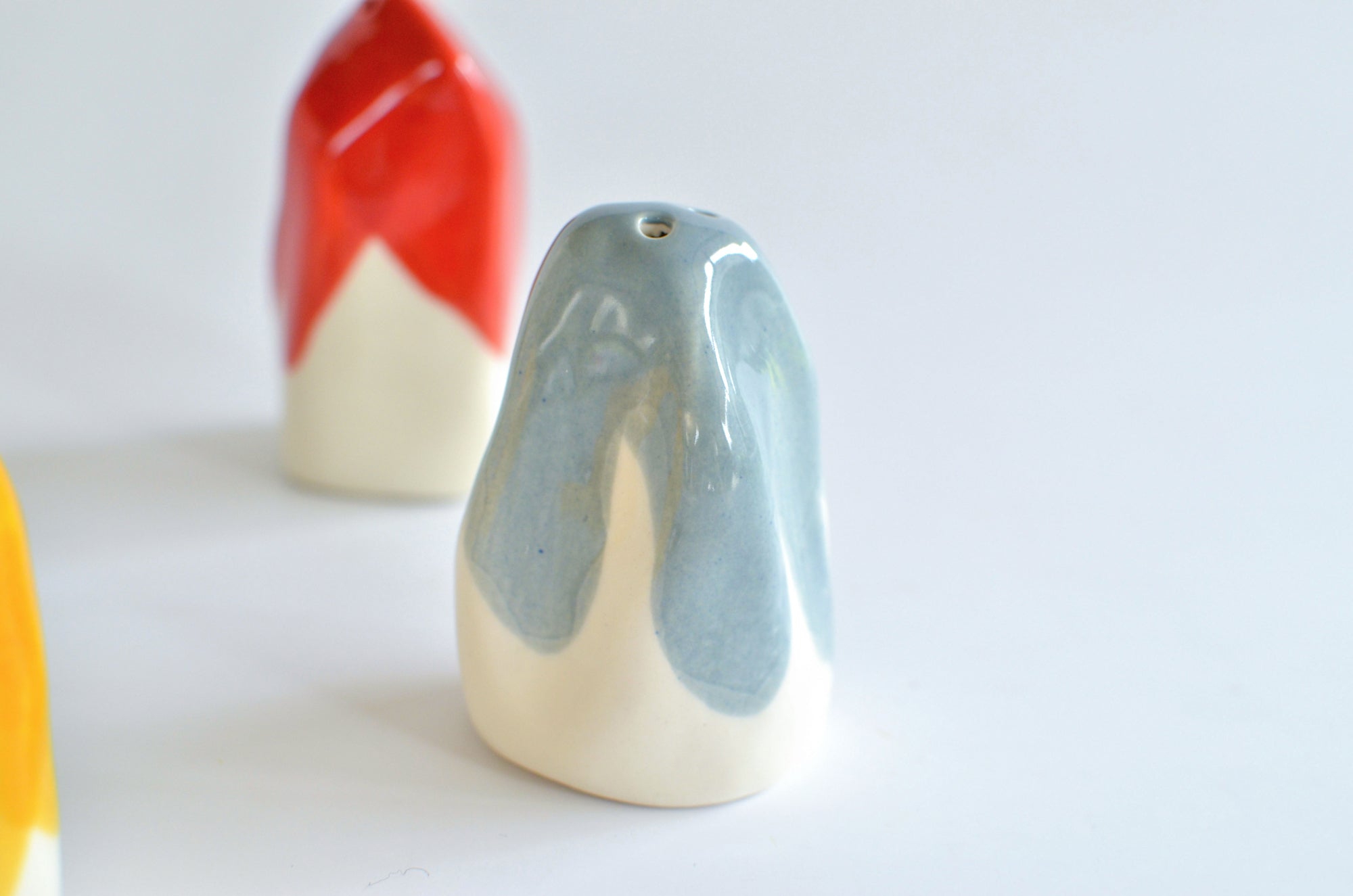 Salt & Pepper Shaker Set